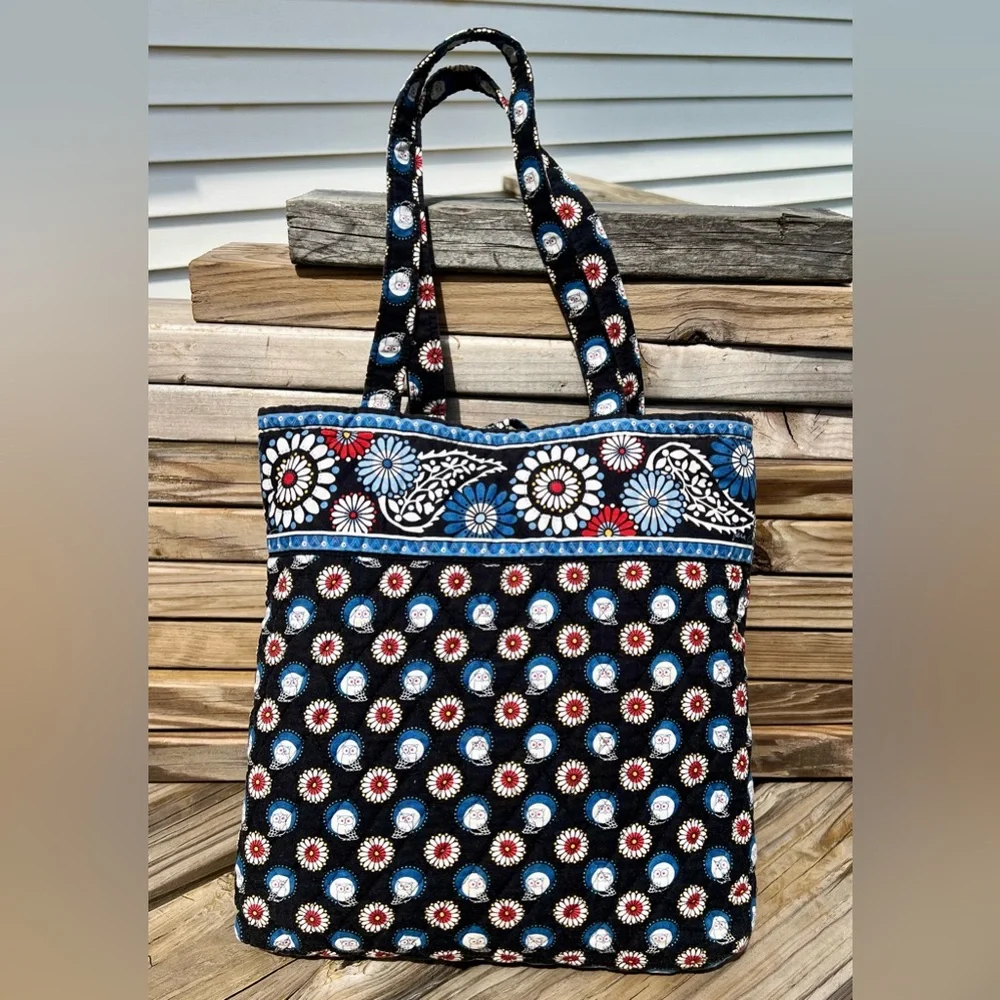 - Vera Bradley Night Owl Print Tote! EUC!